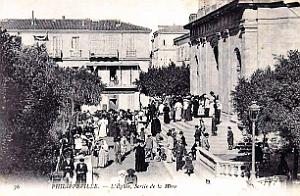 1964- Philippeville - Eglise - Sortie de Messe